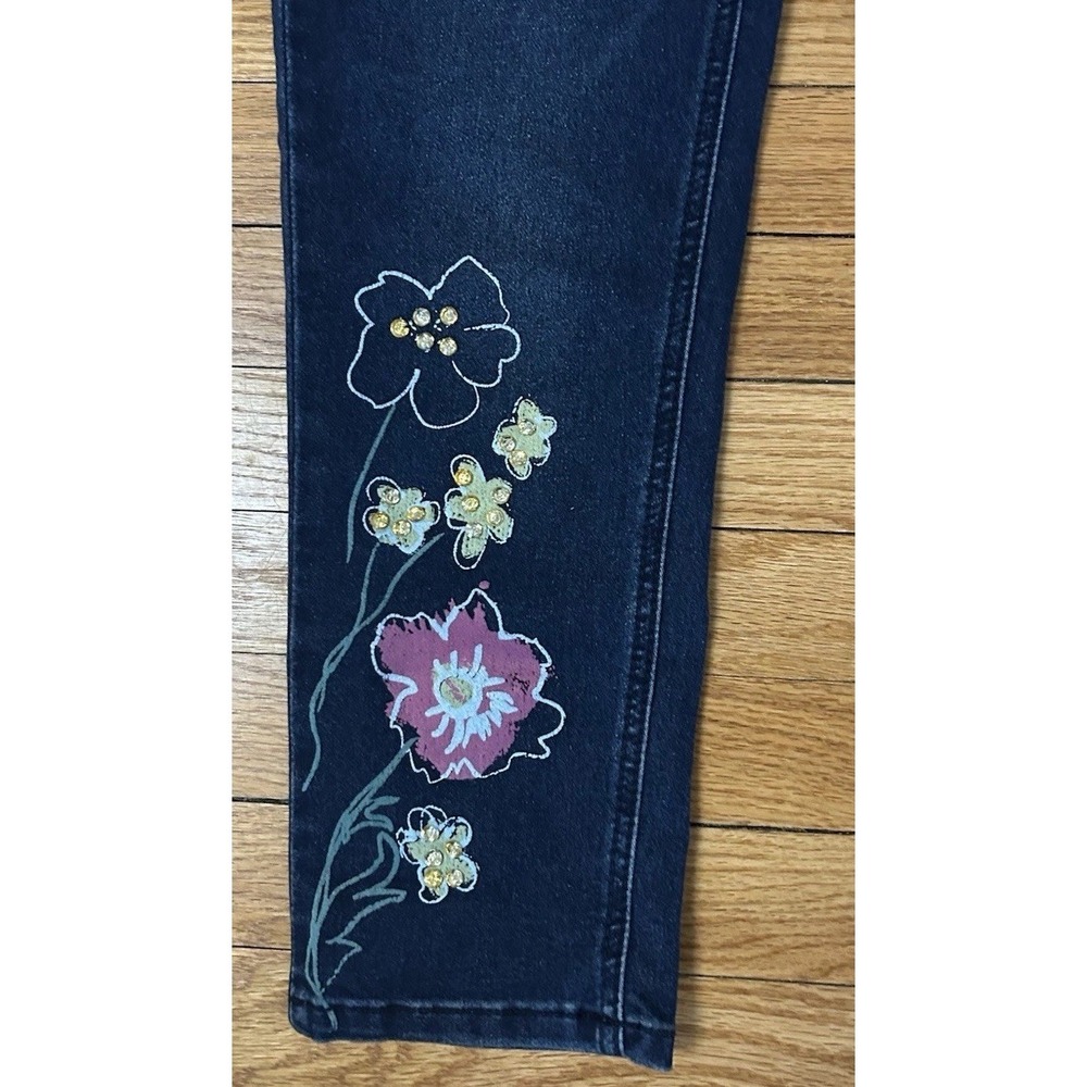 DG2 Diane Gilman Jeans NWT Cropped Embellished Jeans Sz 4 - Picture 3 of 9